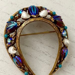 Vintage Florenza AB rhinestones Baby Tooth Horseshoe Brooch Pin